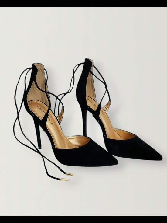 Shoes - Black Lace-Up Pointed Toe Stiletto Heels Size 8.5